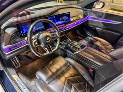 بي ام دبليو الفئة 7